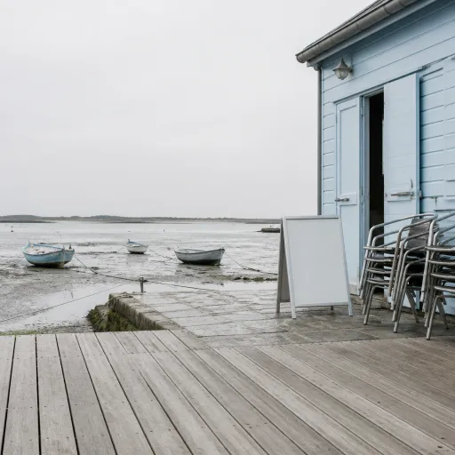 Bretagne en septembre : marées d'équinoxe, ports vides et les adresses qui rouvrent pour vous